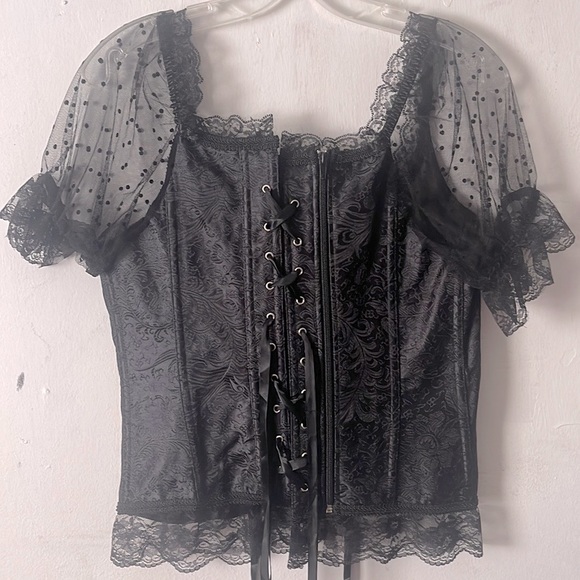 LARGE Gothic Lace and Satin Black Corset - Picture 2 of 11